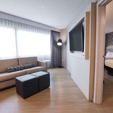 Radisson Plaza Hotel at Kalamazoo Center Bagian luar foto
