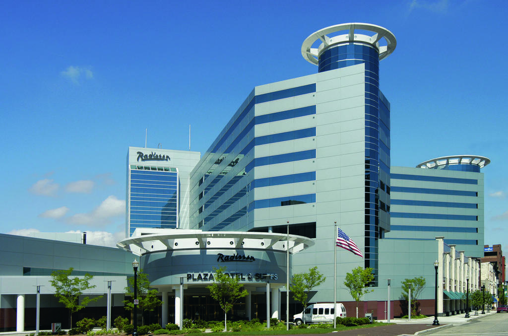 Radisson Plaza Hotel at Kalamazoo Center Bagian luar foto